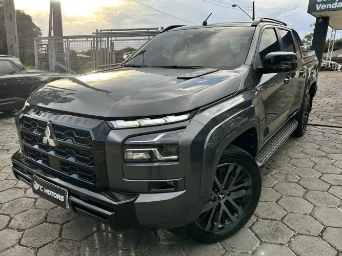 Mitsubishi TRITON Katana 2.4 CD 4X4 TB Diesel Aut. 2026