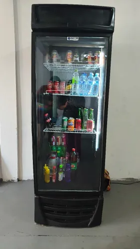Expositor de bebidas novo