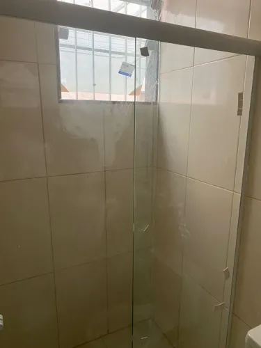 Alugo casa em Saracuruna - Caxias