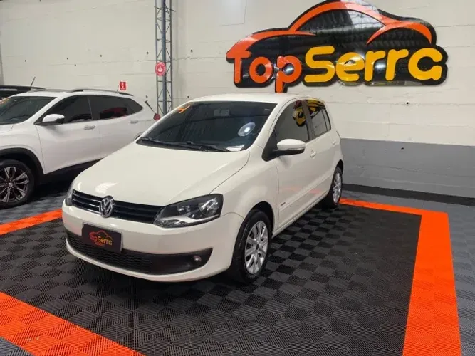 Volkswagen Fox 1.0 MI Total Flex 8V 5P 2014