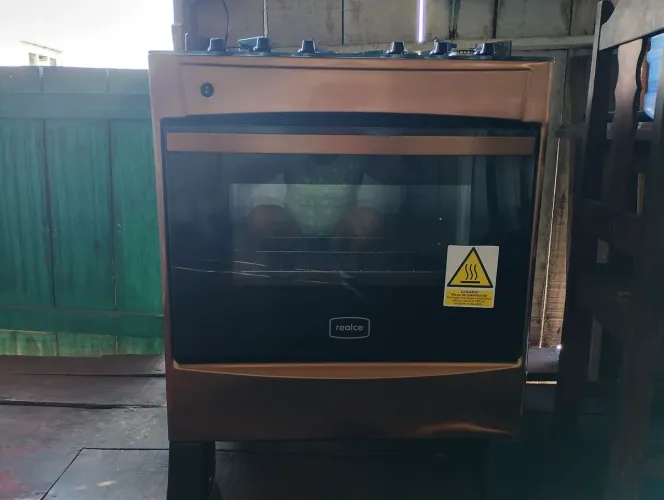 Fogão 5 bocas novo 550,00