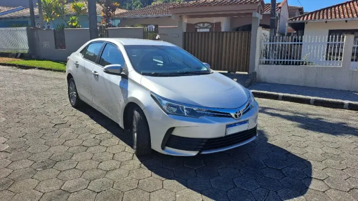 Toyota Corolla GLI Upper 1.8 Flex 16V Aut. 2019