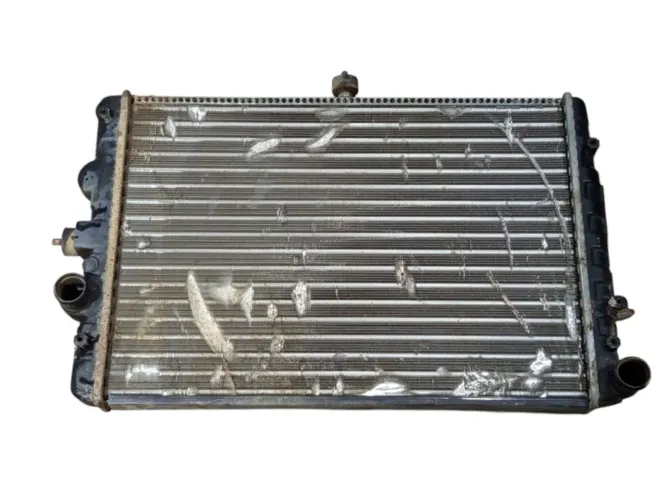 Radiador Renault Clio 1.0 2000 2001 2002 2003 2004 A 2005