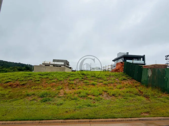 Terreno à venda, 300 m² por R$ 399.000,00 - Condomínio Terras Alpha Nova Esplanada - Votor