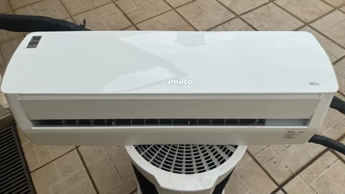 Ar-condicionado Philco 18.000 BTUs Inverter - Quente/Frio
