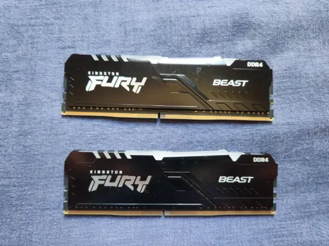 MEMÓRIAS RAM HYPERX DDR4 16GB (2x8GB)