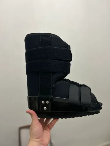 Bota Ortopédica Cano Curto G