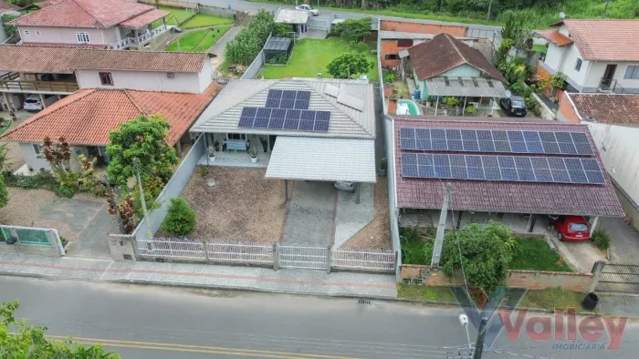 Casa em Indaial troca por sitio