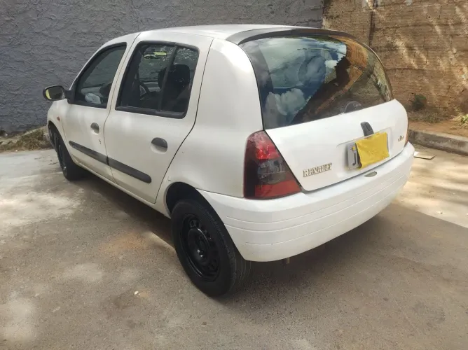 Renault Clio RL / Yahoo/ Authent. 1.0 8V 5P 2001