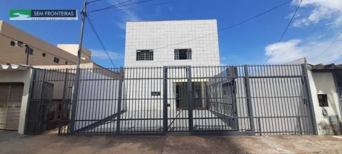 Kitnet com 1 dormitório para alugar, 40 m² por R$ 1.300,00/mês - Setor Leste Universitário