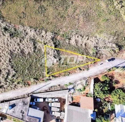 Lote residencial de esquina com 242,17 m² à venda no Bairro São Francisco de Assis, em Cac