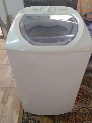 Máquina de lavar Electrolux 6 kilos funcionando perfeitamente 599