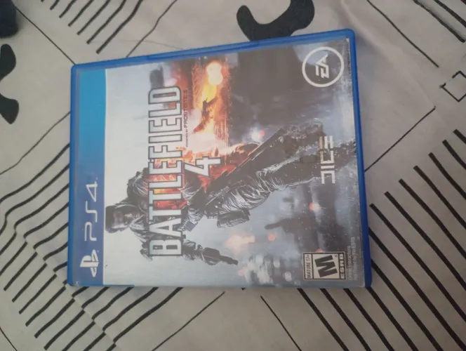 Jogo ps4 Battlefield 4 novo