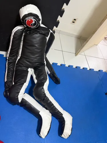Boneco de treino de jiu jitsu nunca usado