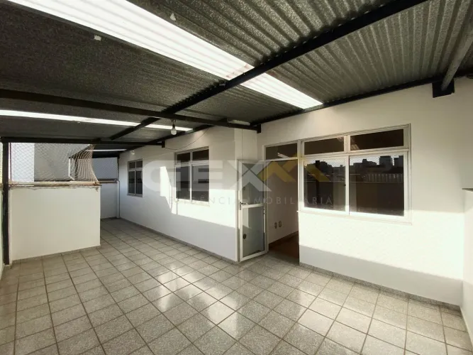 Apartamento à Venda com 03 Quartos no Bairro Sidil em Divinópolis MG.