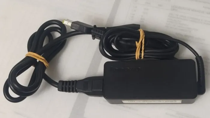 Carregador original Lenovo