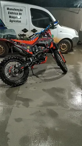 Vendo CRF 230F ano 2015