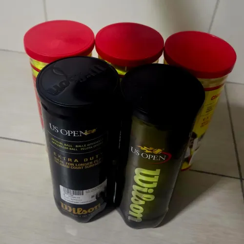 Bola de Tênis Wilson (5 tubos fechados)