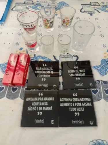 kit de bebidas e drinks copos porta copos colher de cafe