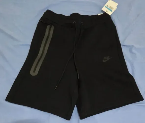 Short Tech Fleece Preto
