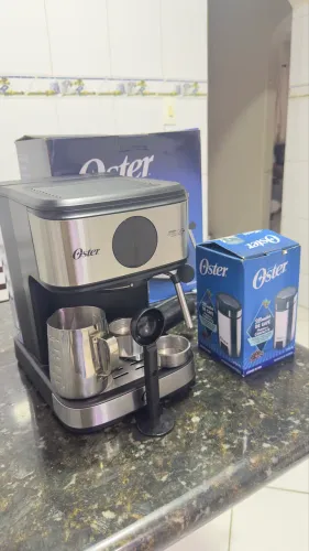 Kit Espresso Oster - Cafeteira Double e Moedor de Café Elétrico Inox - 127V 