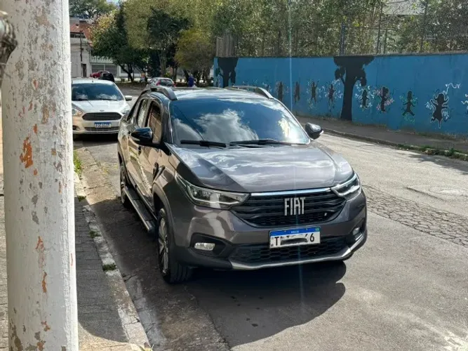 Fiat Strada Volcano 1.3 Flex 8V CD 2025