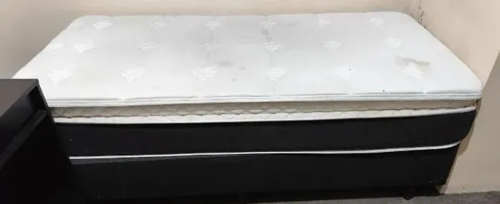 Cama box ,King Estar ,completo