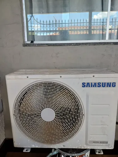 Ar-Condicionado Samsung Inverter 12k BTUs 220V - 1 Ano de Uso!
