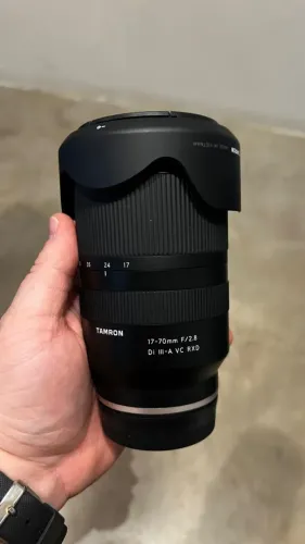  Lente Tamrom 17-70mm para Câmeras Sony ZVE10 [NOVA]