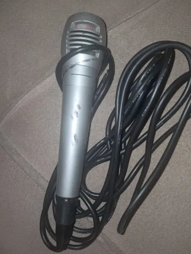 Microfone cva de karaoke usado excelente