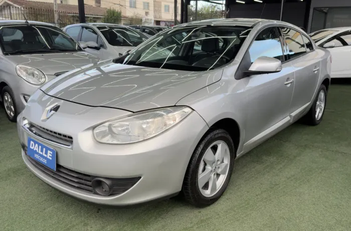 Renault Fluence Sed. Dynamique 2.0 16V Flex Aut. 2011