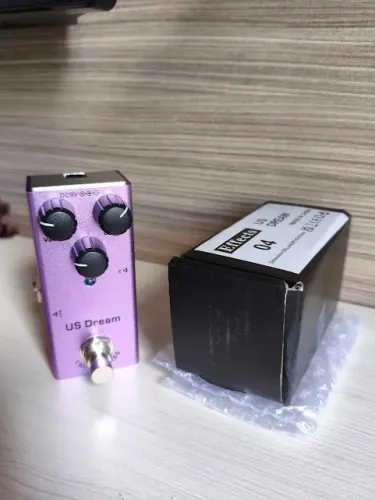 Pedal de Distorção Clone US Dream (Suhr Riot) - Como Novo