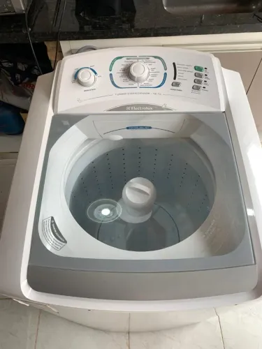 Lavadora Electrolux LT12F - 12Kg