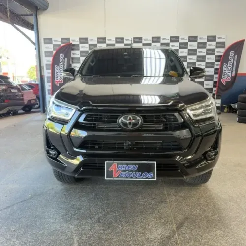 Toyota Hilux CD SRX 4X4 2.8 TDI 16V Diesel Aut. 2022