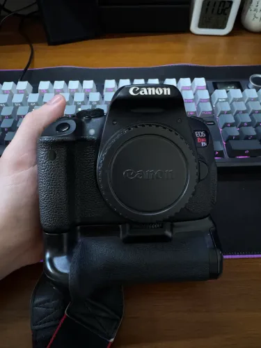 Canon T5i + 50mm 1.8 + 75-300mm + 18-55mm