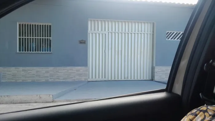 Alugo casa av 10 do conjunto Maiobão