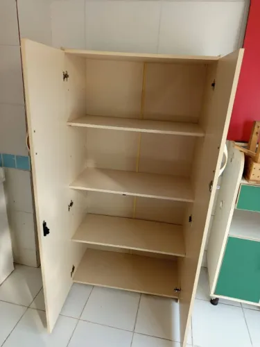 Armário 2 portas para escritório 1,60m
