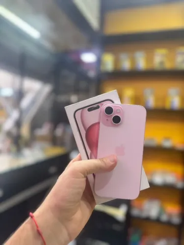 IPHONE 15 