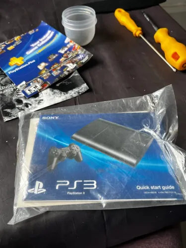 PLAYSTATION 3 CONSERVADO