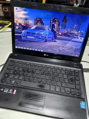 LG DUAL CORE COM 4 GIGAS HD 200 GIGAS TECLADO RUIN SEM BATERIA