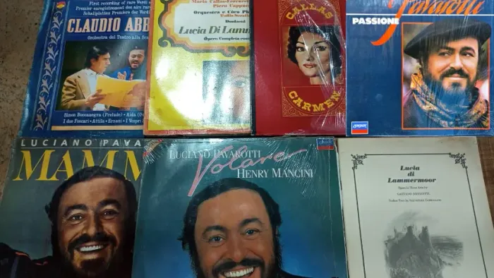 08 LPs - Discos de Pavarotti e Maria Callas