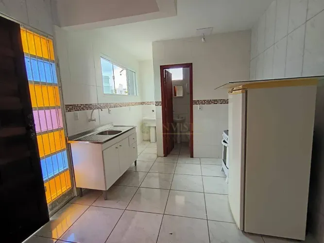Apartamento Kitnet para alugar em Capoeiras - Florianópolis/SC.