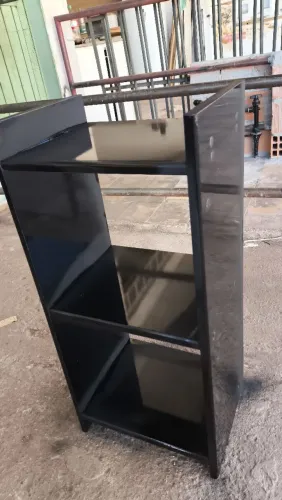 Mesa de cabeceira nicho quarto casal solteiro apoio de cama