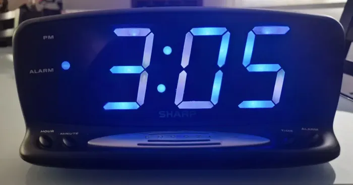 Relógio Despertador Sharp SPC-1221XF