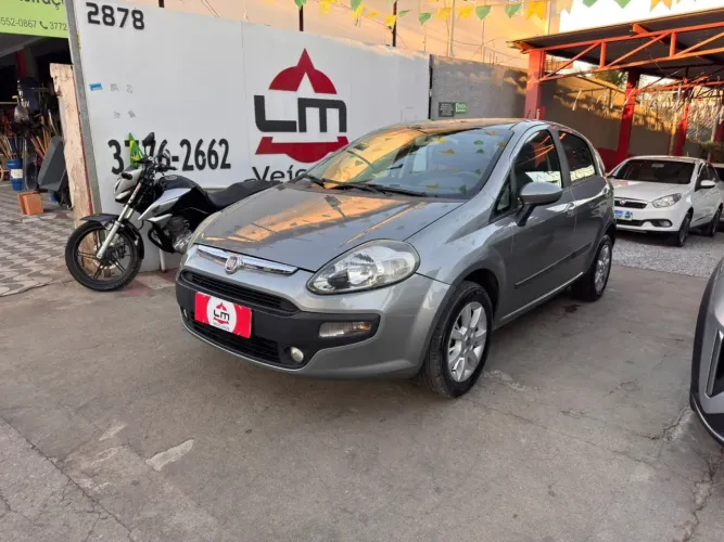 Fiat Punto Attractive 1.4 Fire Flex 8V 5P 2013