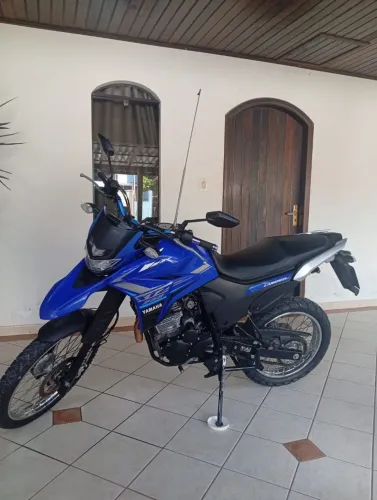 Vendo ou troco por moto de menor valor Lander xtz 250 cc