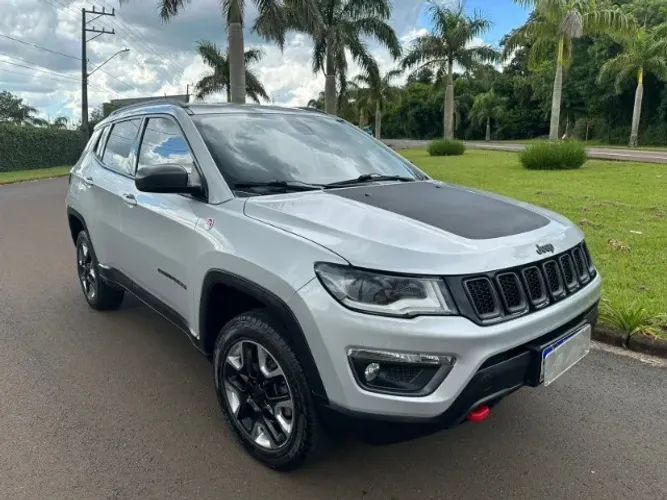 Jeep Compass Trailhawk 2.0 4X4 Dies. 16V Aut. 2017