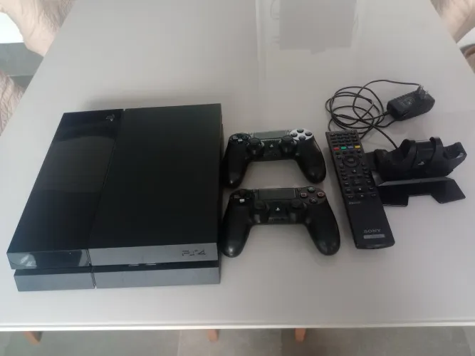 Playstation 4 Sony 500 gb