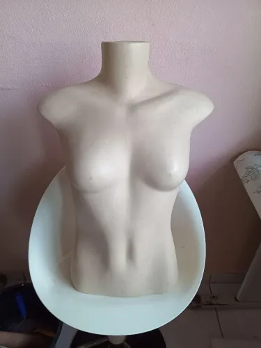 Manequim de Busto