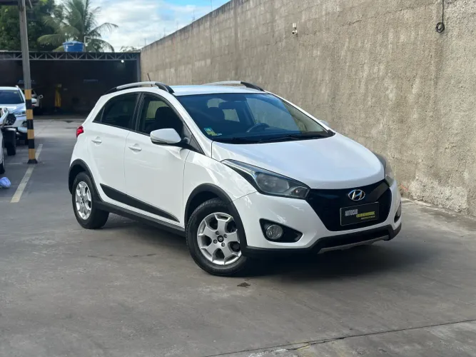 Hyundai HB20X Style 1.6 Flex 16V Aut. 2015